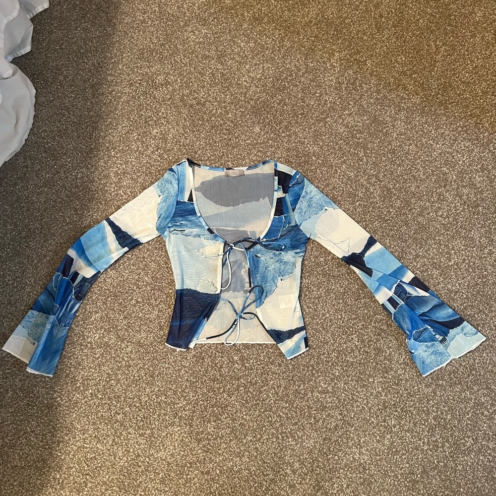 OUTCAST EXCLUSIVES: Santi Crop Top